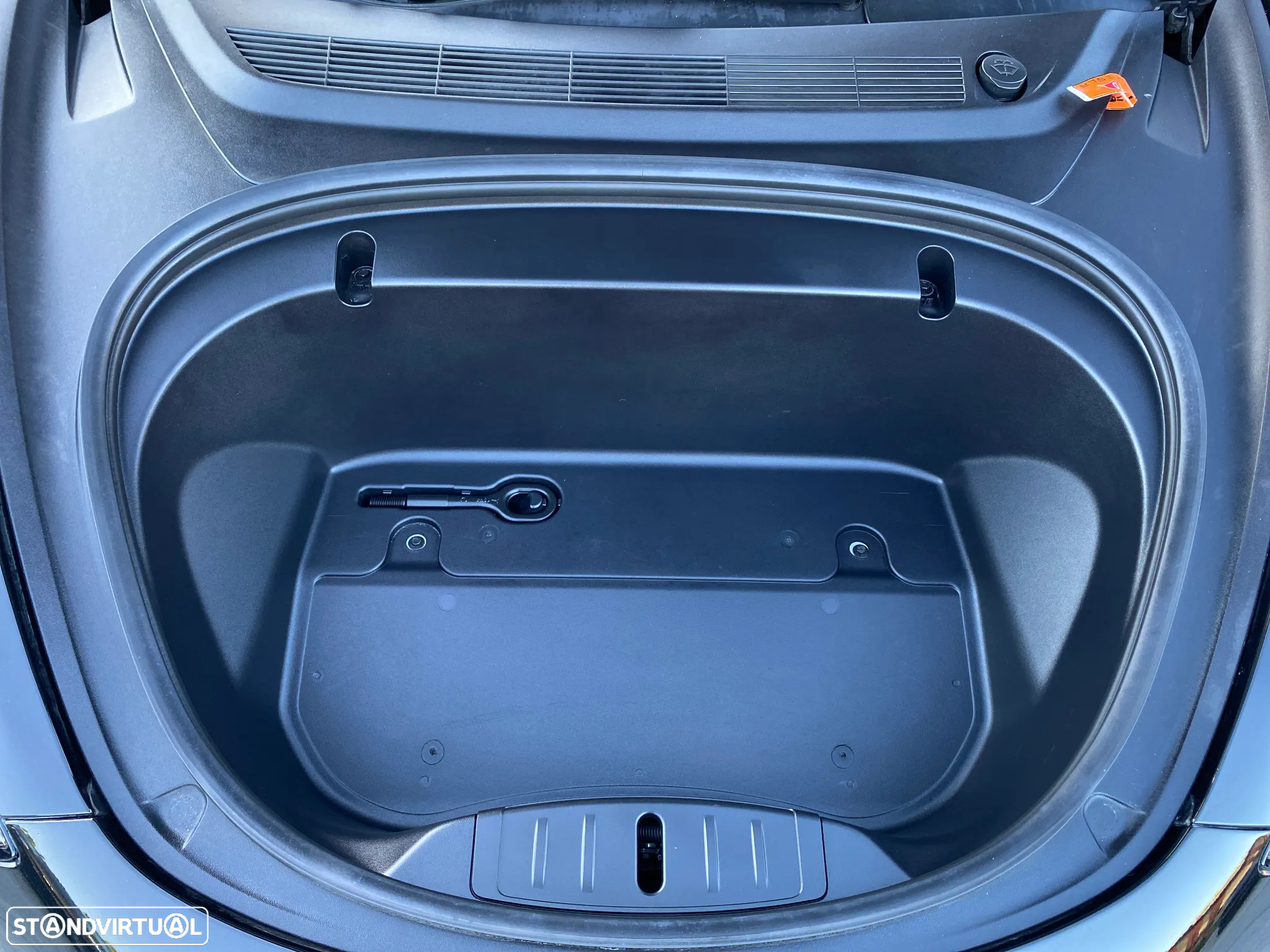Tesla Model 3 Standard RWD Plus - 39