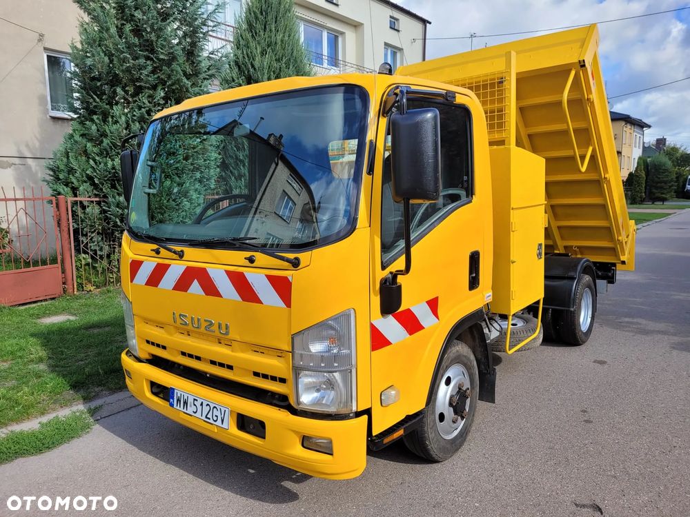 Isuzu Serie N - 2