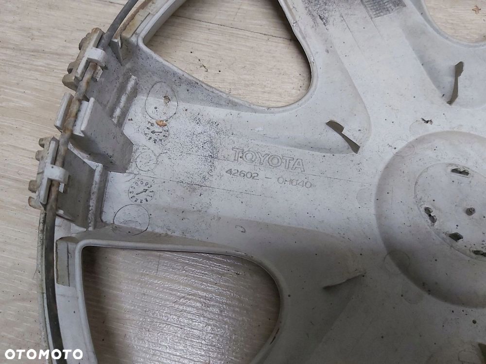 Toyota AYGO I II Yaris Kołpak kapsel 14 cali 42602-0H040 ORYGINAŁ - 14