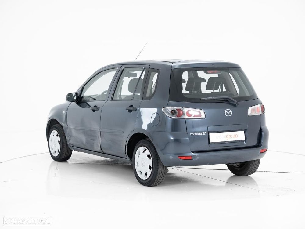 Mazda 2 - 5