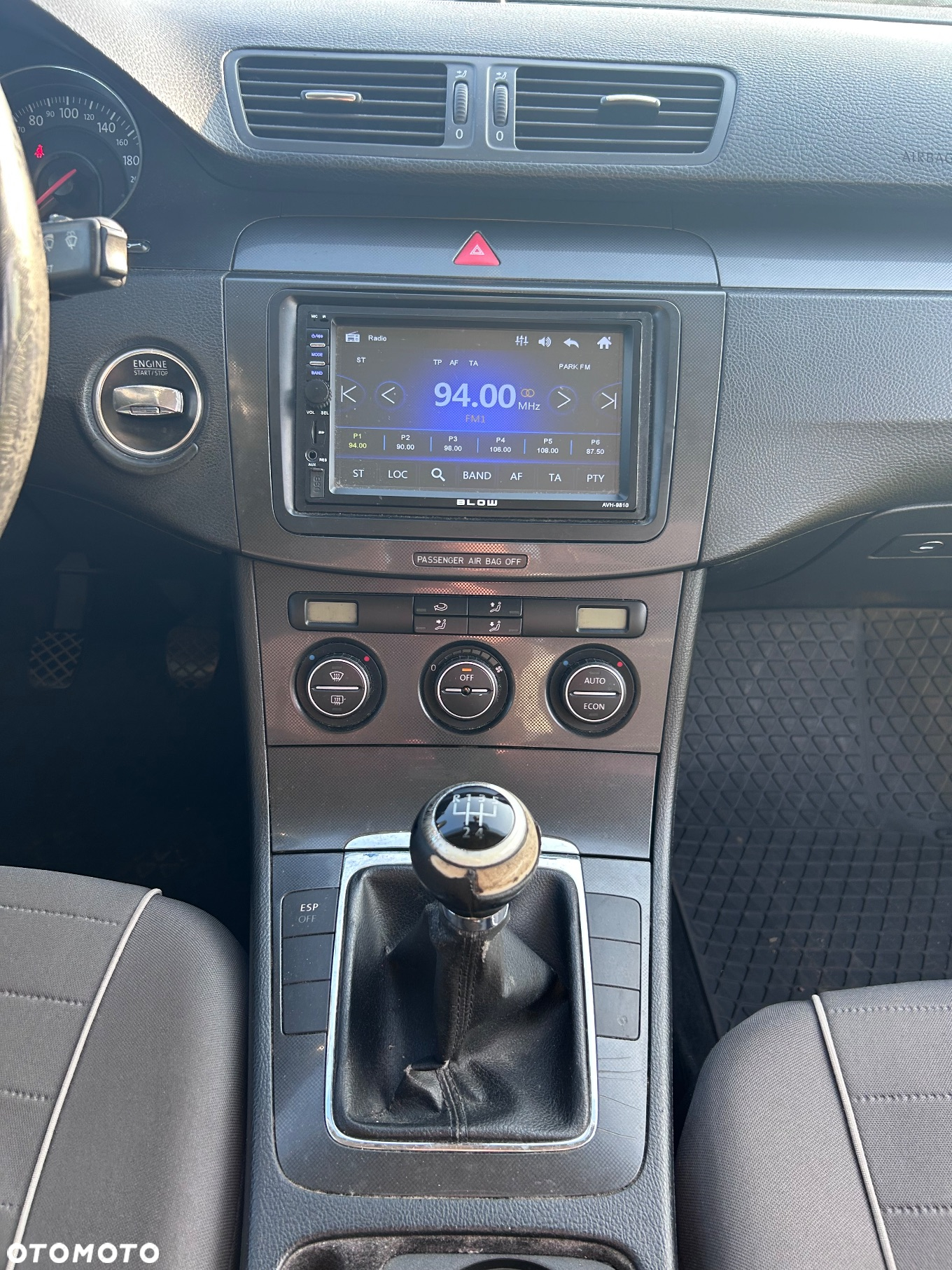Volkswagen Passat - 16