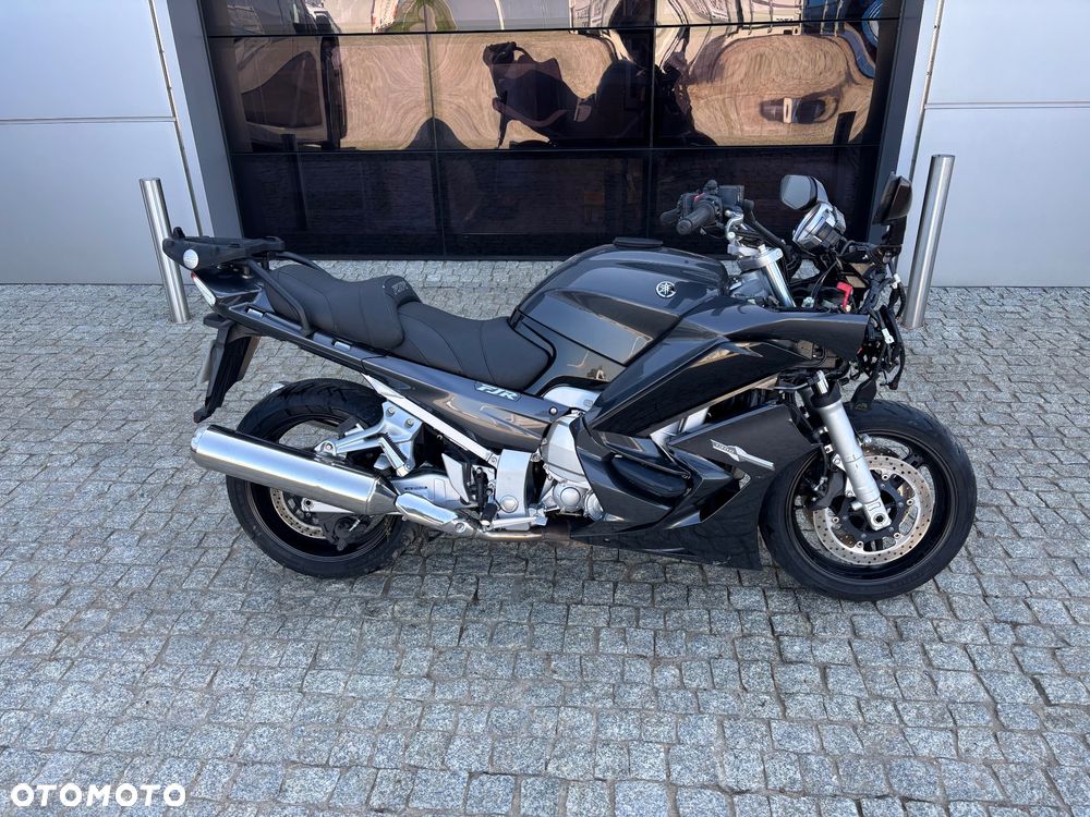 Yamaha FJR - 1