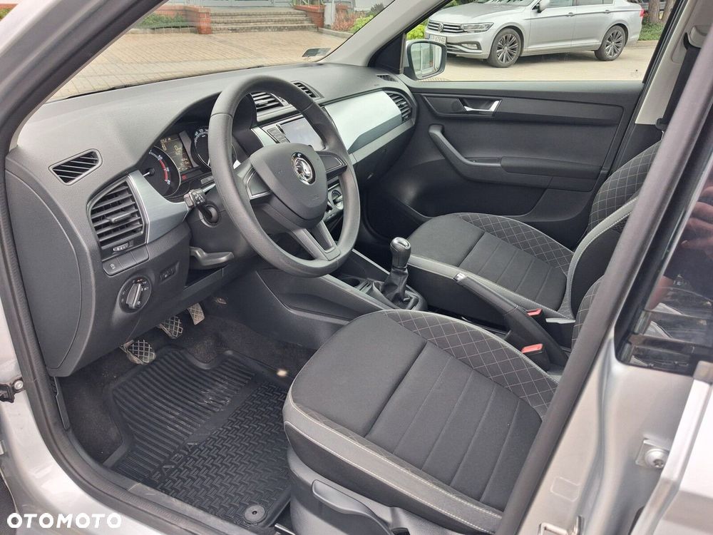 Skoda Fabia - 17