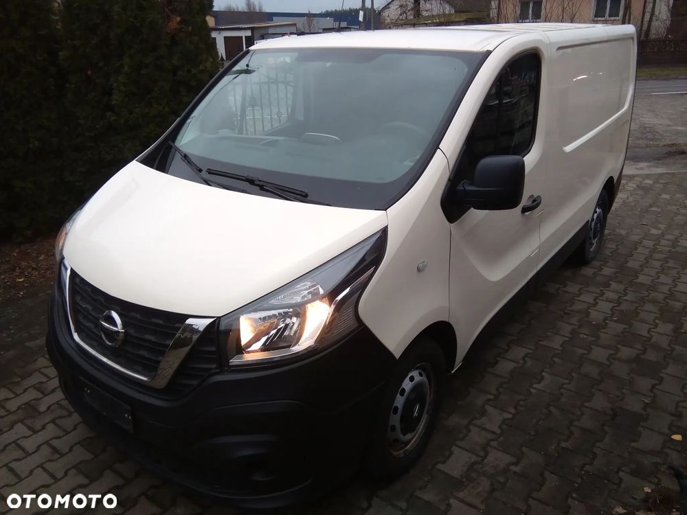 Renault Trafic - 1