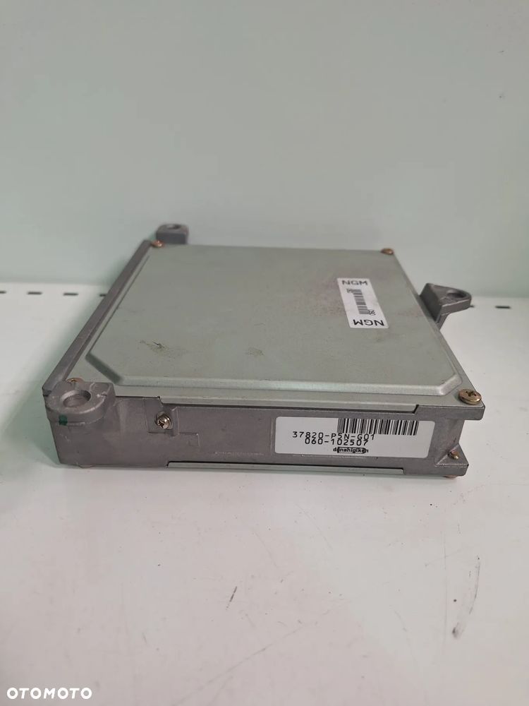komputer silnika  HONDA PRELUDE V 2.0 37820-P5N-G01   (50/2) - 3