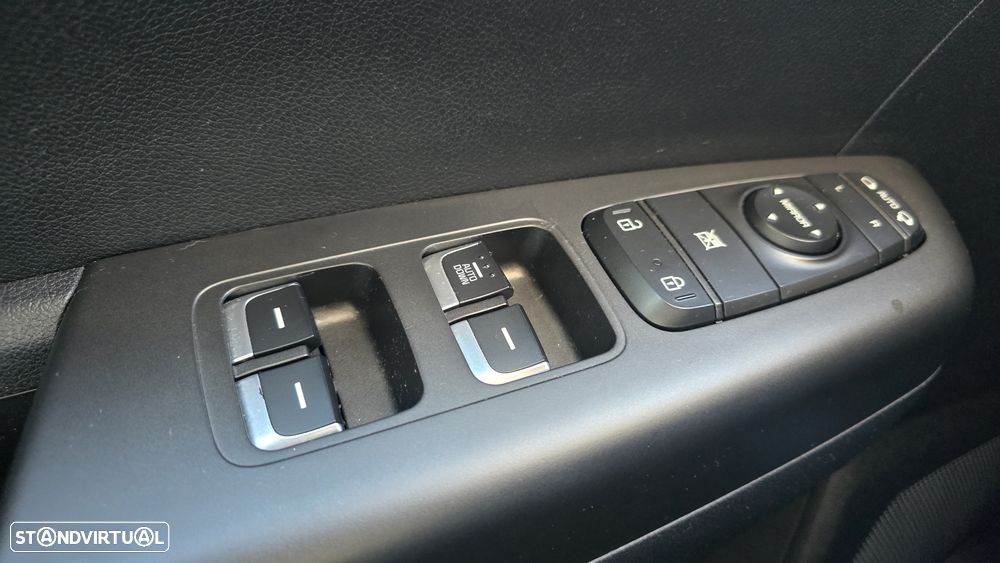 Kia Sportage 1.6 CRDI ISG SX - 22