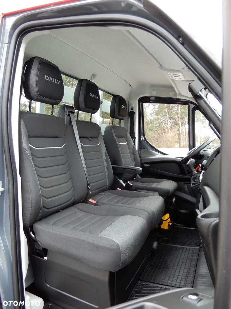 Iveco DAILY 35C18 Hi-Matic Automat Skrzynia Otwarta 5028 mm 10.E.Palet PLANDEX PLATFORMA Rozstaw Osi: 4100 mm 910 Kg Ładowność HAK 3500 Kg Wzmacniany Jedyny Taki UNIKAT Stan JAK NOWY - 30