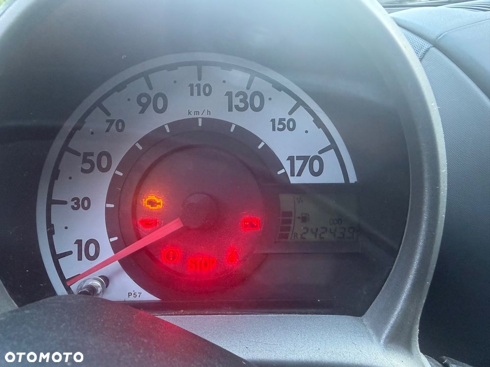 Toyota Aygo 1.0 VVT-i Terra A/C - 19