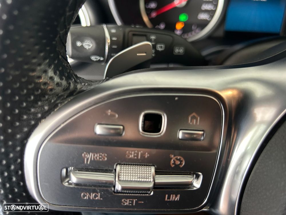 Mercedes-Benz C 220 d AMG Line - 26