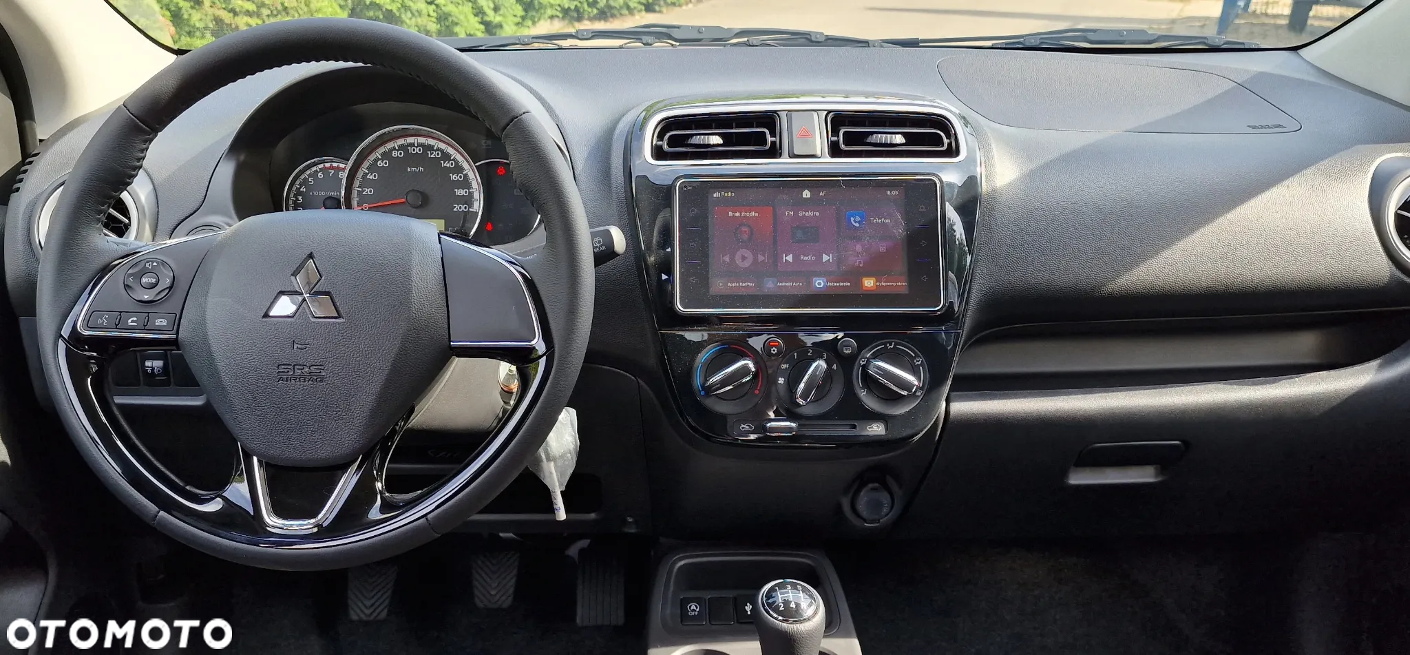Mitsubishi Space Star 1.2 Invite SDA CVT - 10
