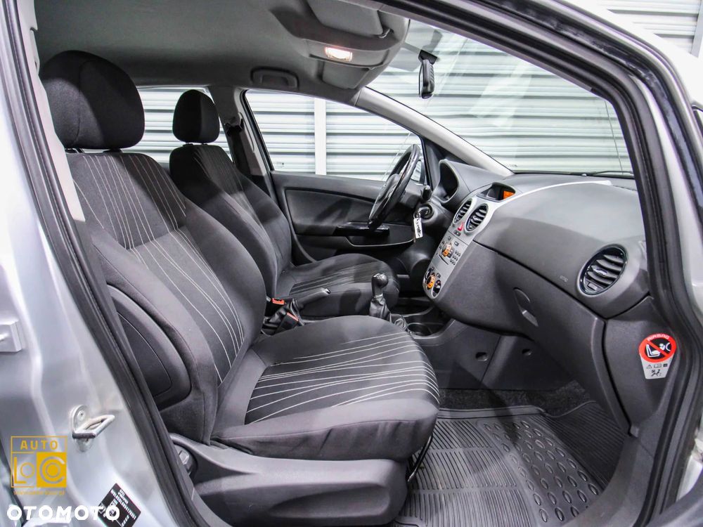 Opel Corsa 1.2 16V Enjoy - 9