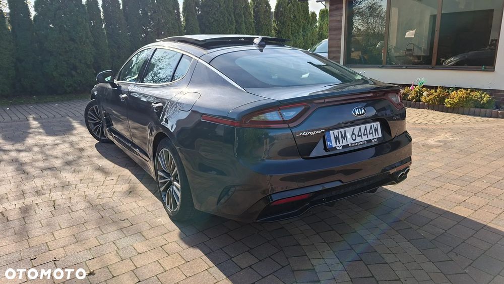 Kia Stinger 2.2 CRDi GT Line - 3