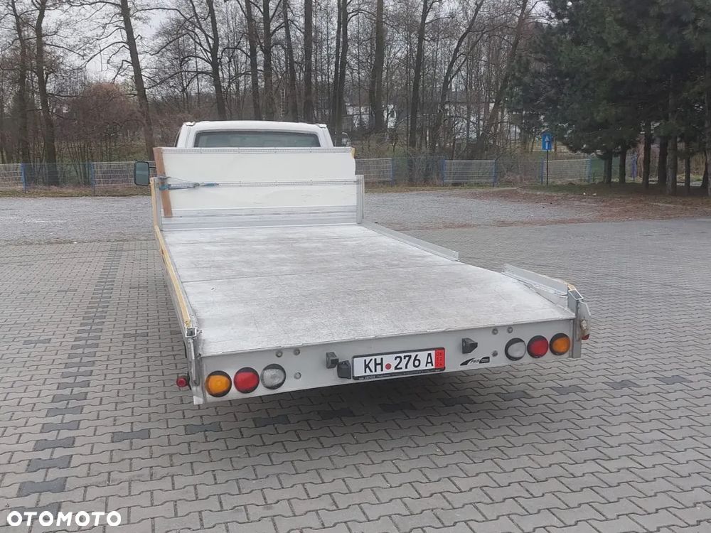 Volkswagen Transporter - 3