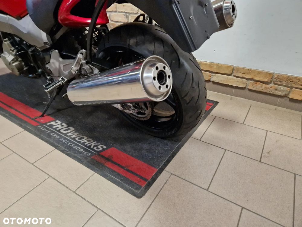 Honda X11 - 20