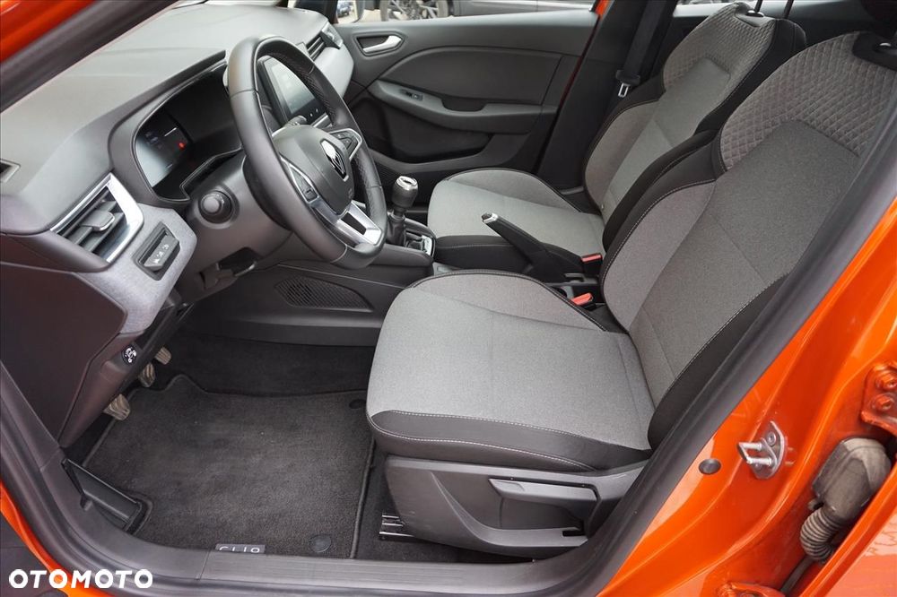 Renault Clio 1.0 TCe Evolution - 12