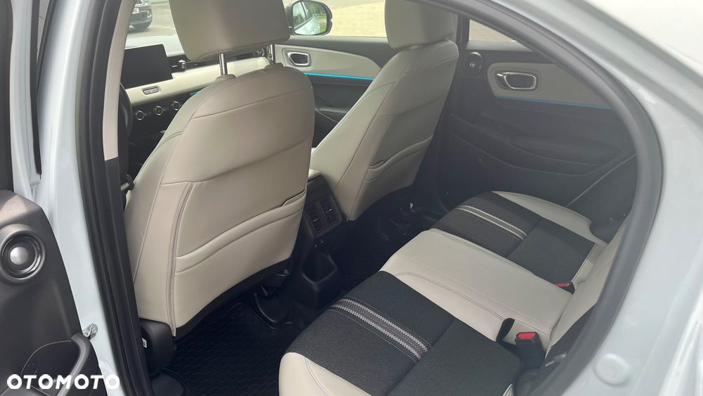 Honda HR-V 1.5 i-MMD Advance Style CVT - 12