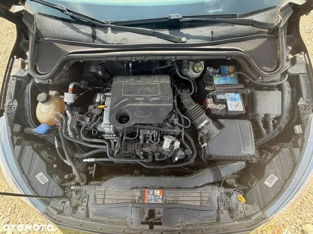 Ford Focus 1.0 EcoBoost Titanium - 28