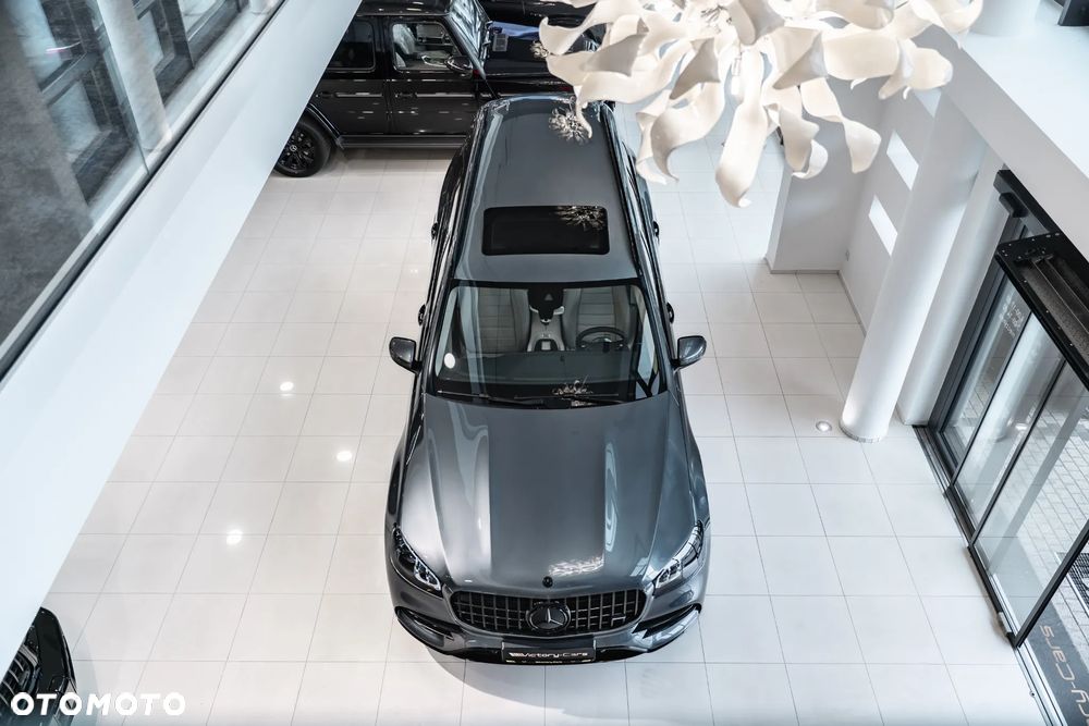 Mercedes-Benz GLS - 17