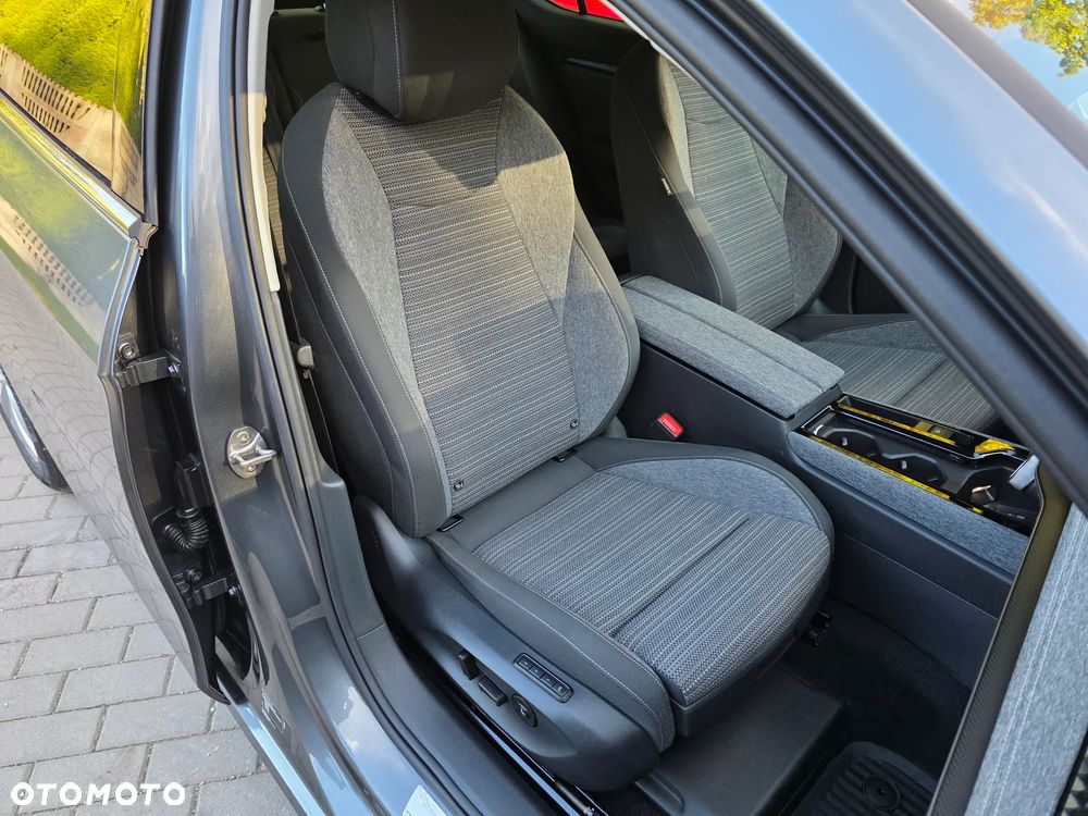 Skoda Superb 1.5 TSI mHEV Selection DSG - 16