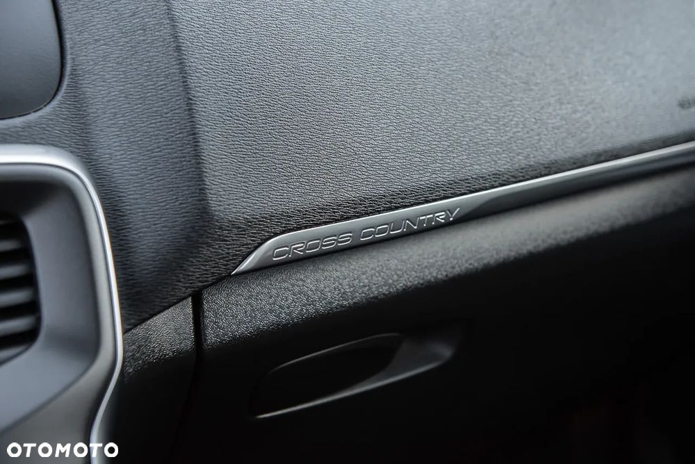 Volvo V40 Cross Country D2 - 26