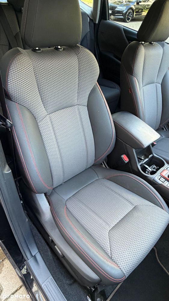 Subaru Forester 2.0 i Platinum Lineartronic - 10