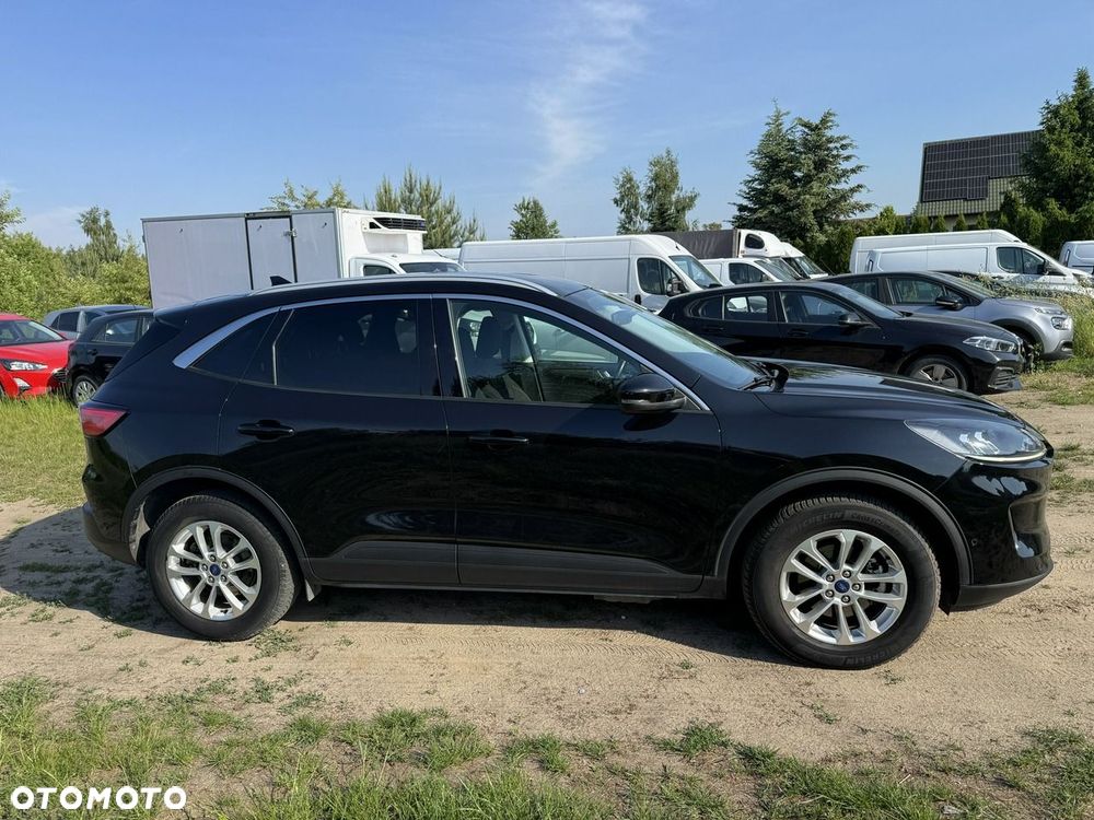Ford Kuga - 4