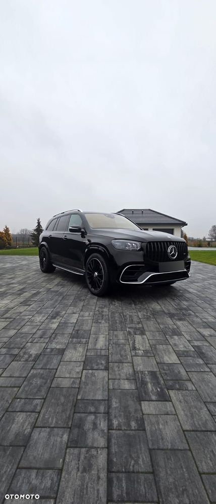 Mercedes-Benz GLS - 1