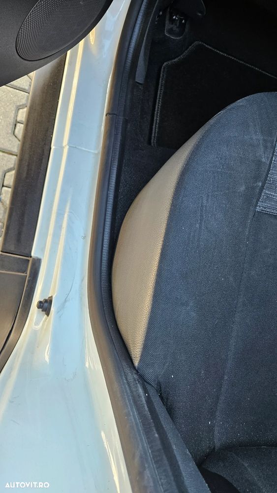 Dacia Duster 1.6 4x2 Laureate - 20