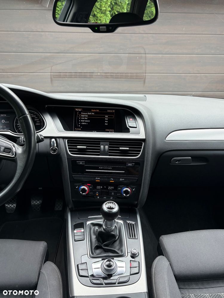 Audi A4 Avant 2.0 TDI quattro - 17