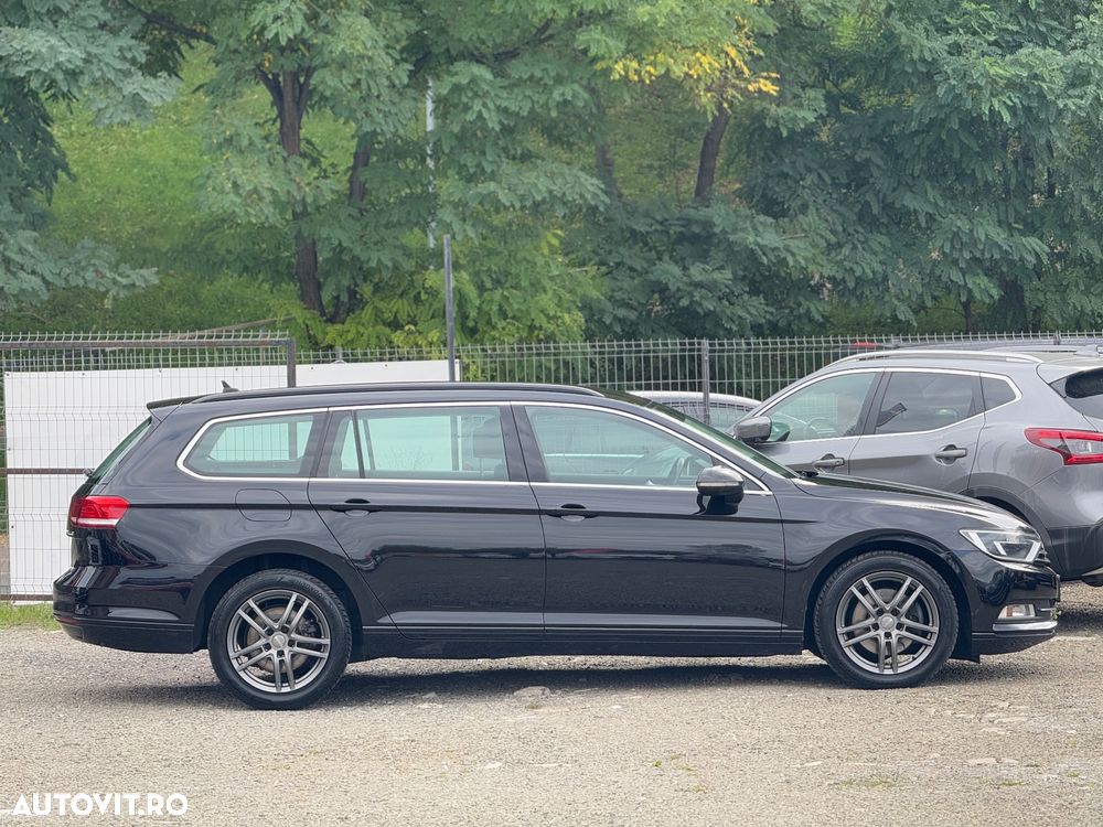 Volkswagen Passat Variant 2.0 TDI (BlueMotion Technology) Comfortline - 12