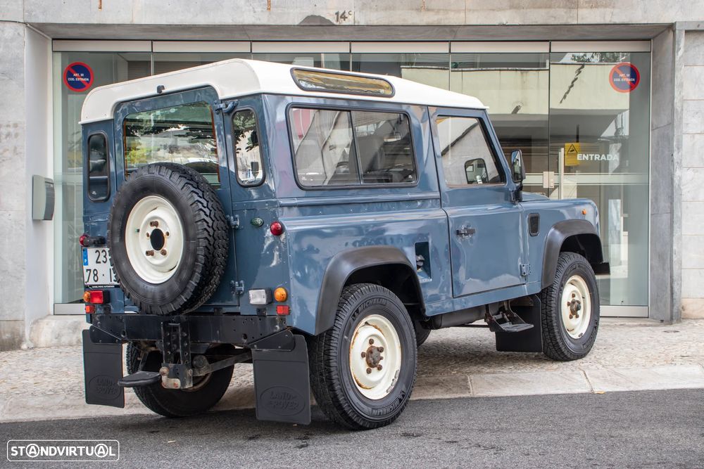 Land Rover Defender 90 2.5 TDi Metal Top - 22