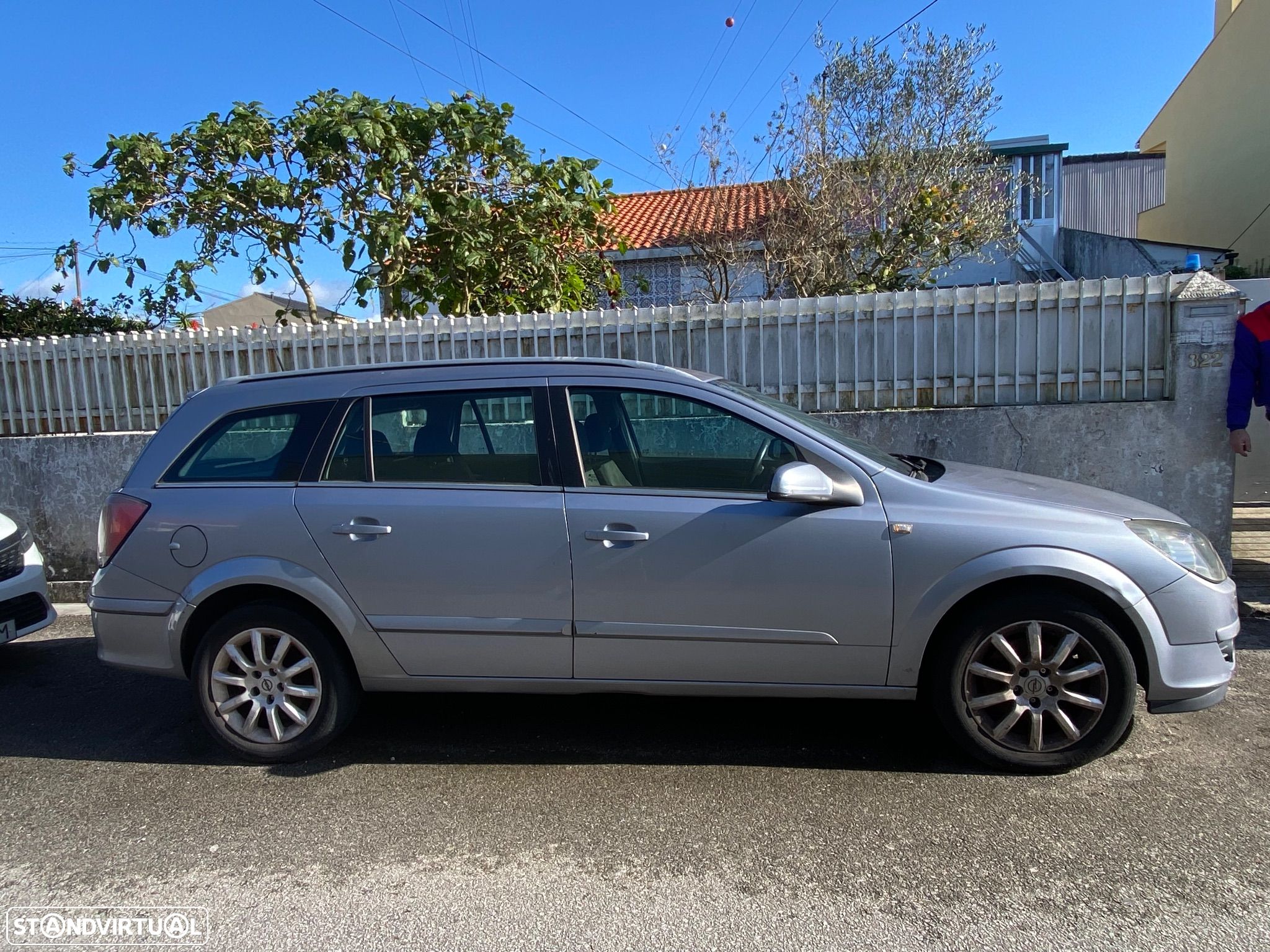 Opel Astra 1.7 CDTi Elegance - 1
