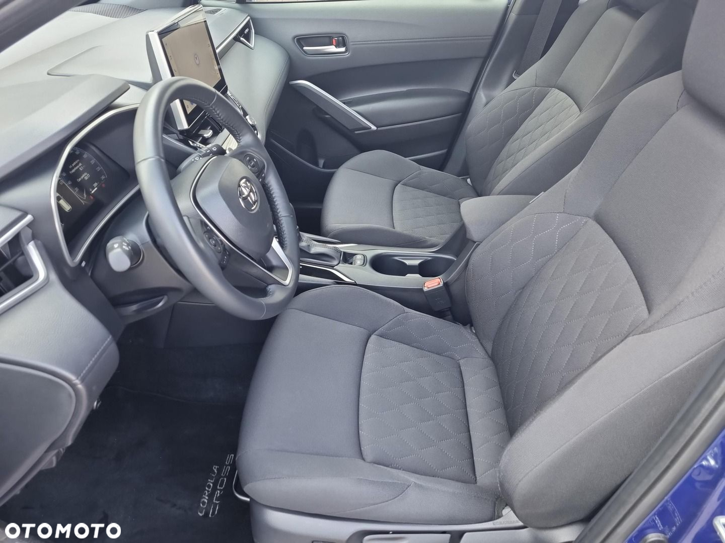 Toyota Corolla Cross 2.0 Hybrid Style - 13