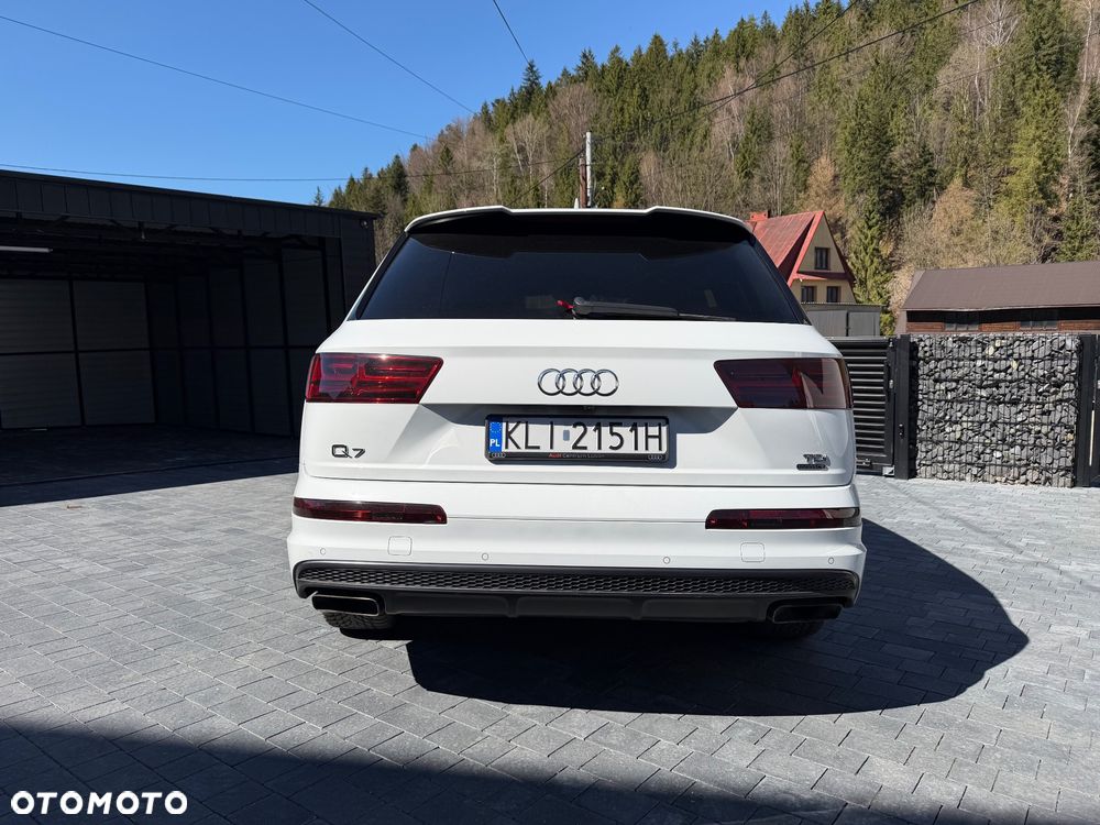 Audi Q7 - 6