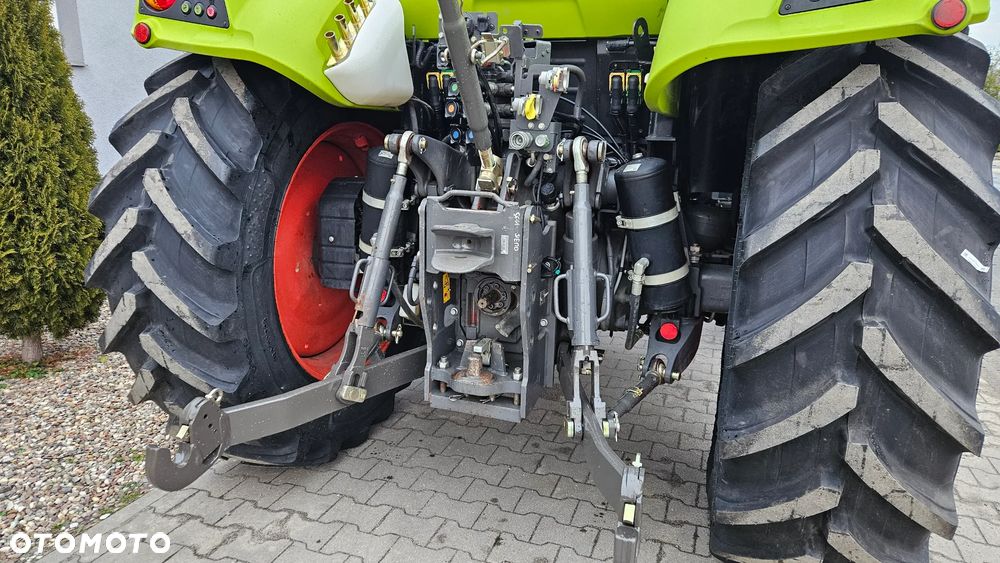 Claas Arion 440 - 18