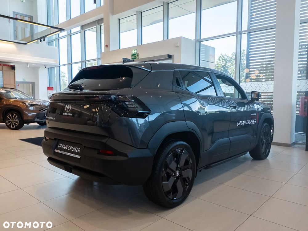 Toyota Urban Cruiser 61kWh Executive - 6