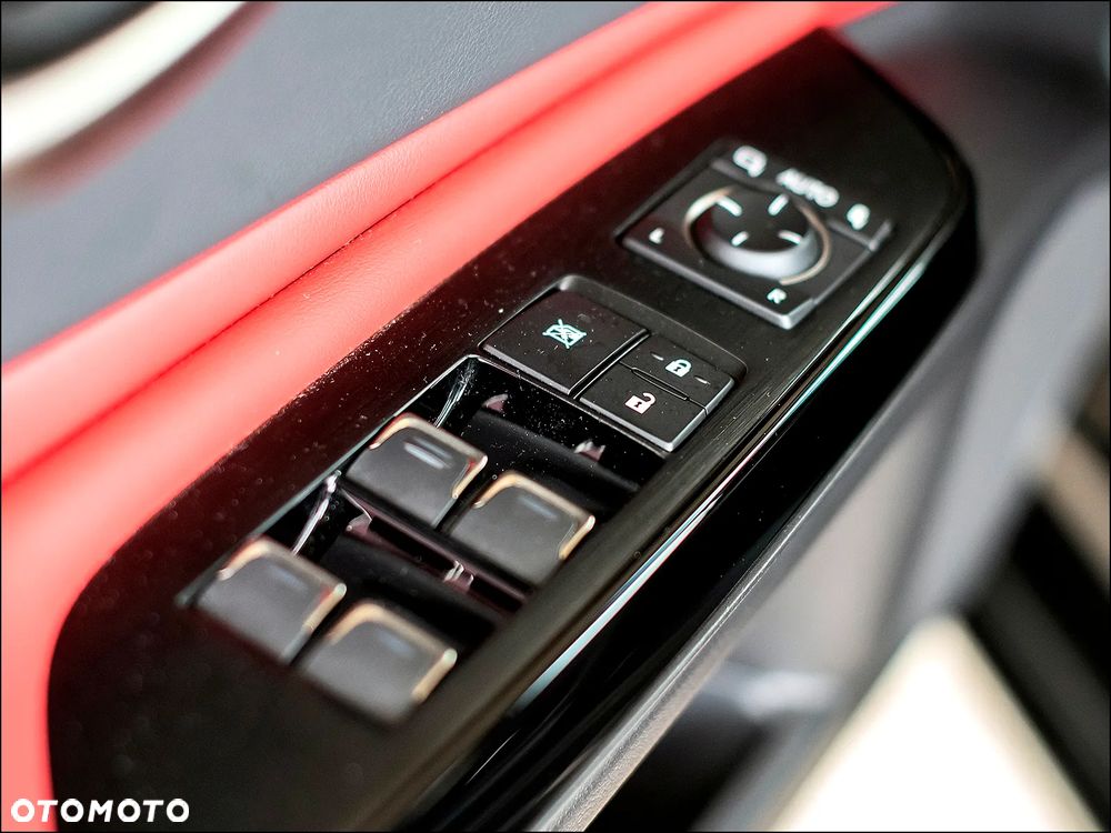 Lexus ES 300h F Sport - 27