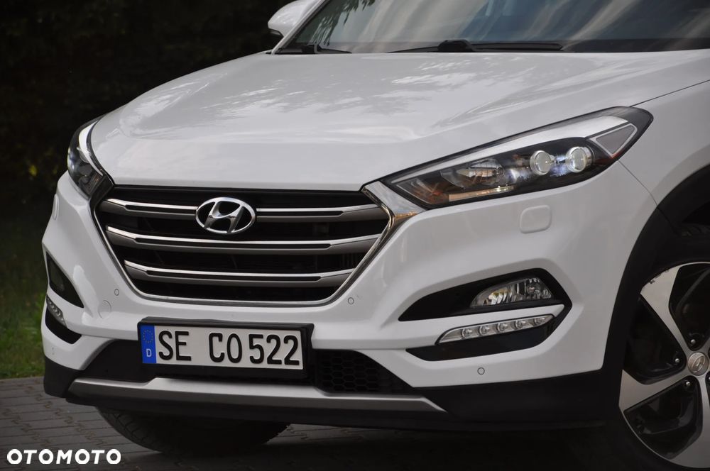 Hyundai Tucson 2.0 CRDi 2WD Trend - 12