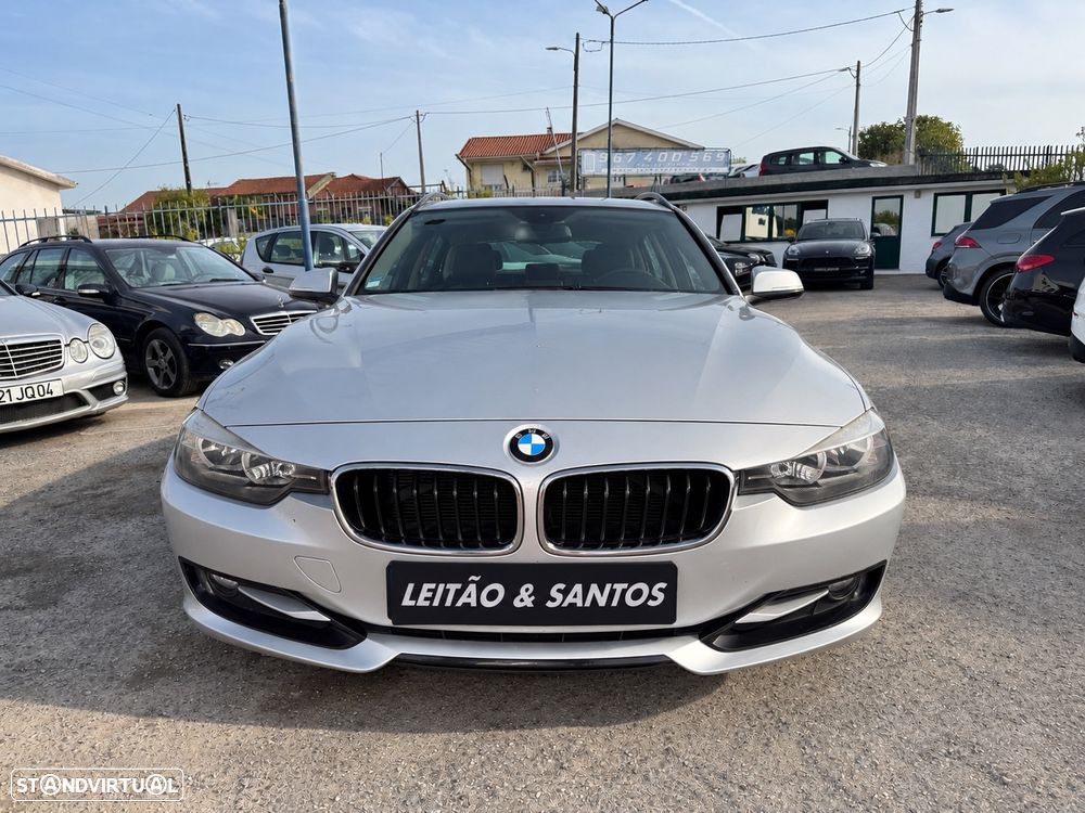 BMW 318 d Line Sport - 3