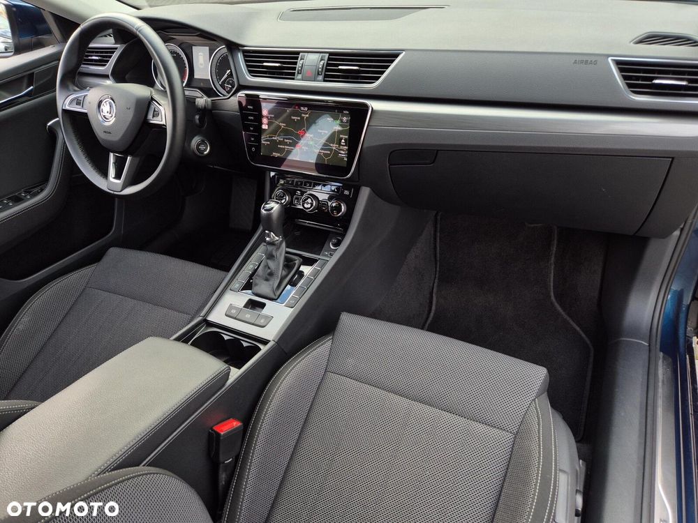 Skoda Superb 2.0 TDI SCR Style DSG - 10