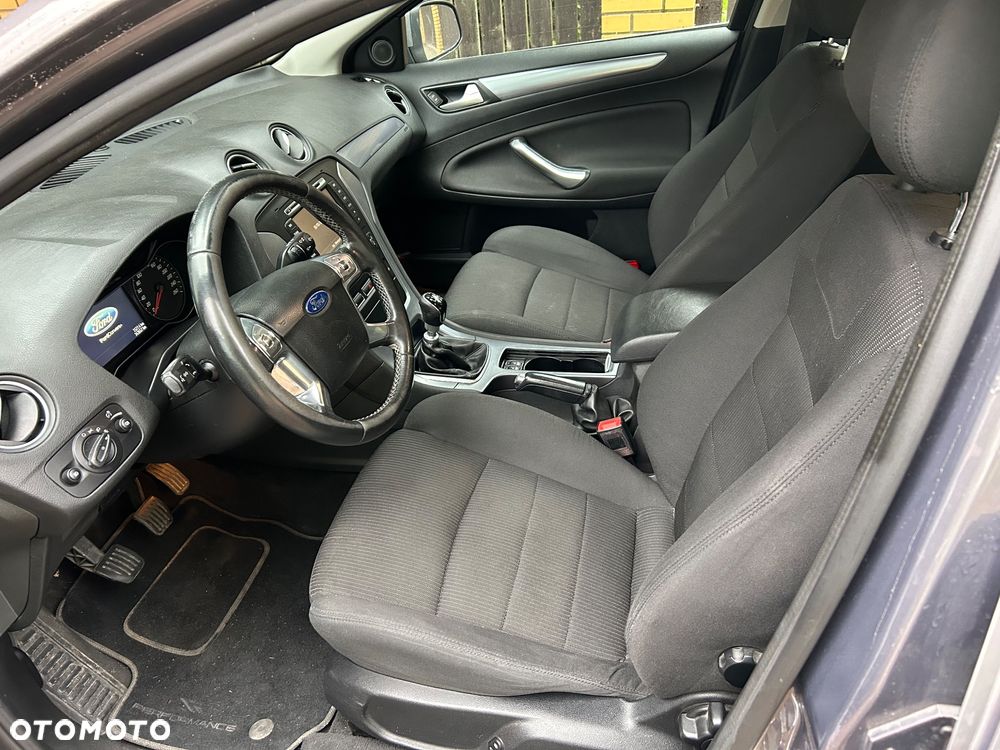 Ford Mondeo 2.0 TDCi Titanium - 8