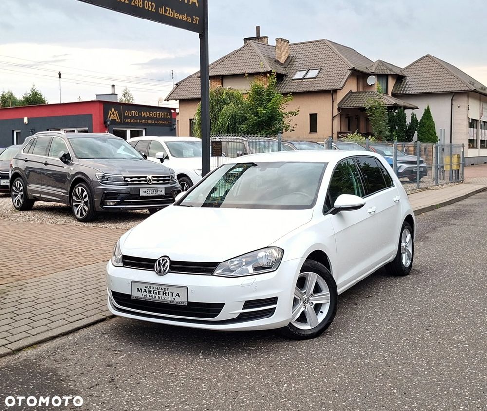 Volkswagen Golf 2.0 BlueTDI DSG Comfortline - 2