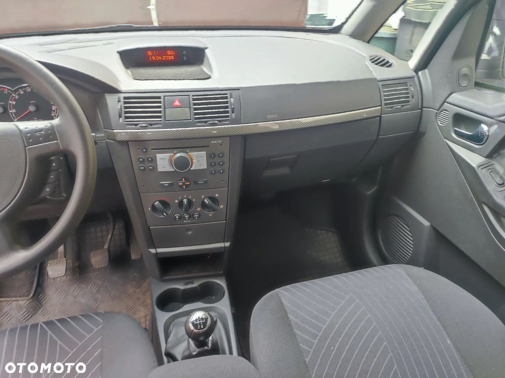 Opel Meriva - 26