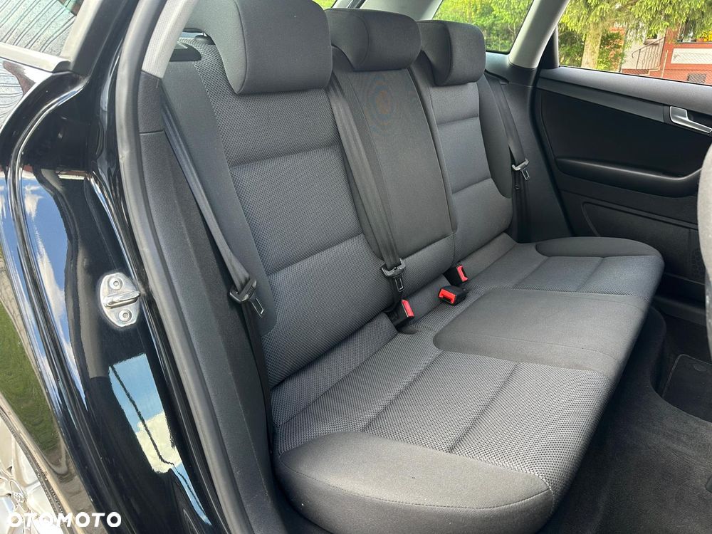 Audi A3 Sportback 1.6 TDI Attraction - 25