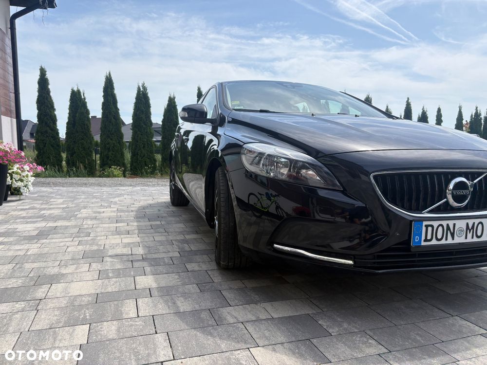Volvo V40 D2 Drive-E Momentum - 6