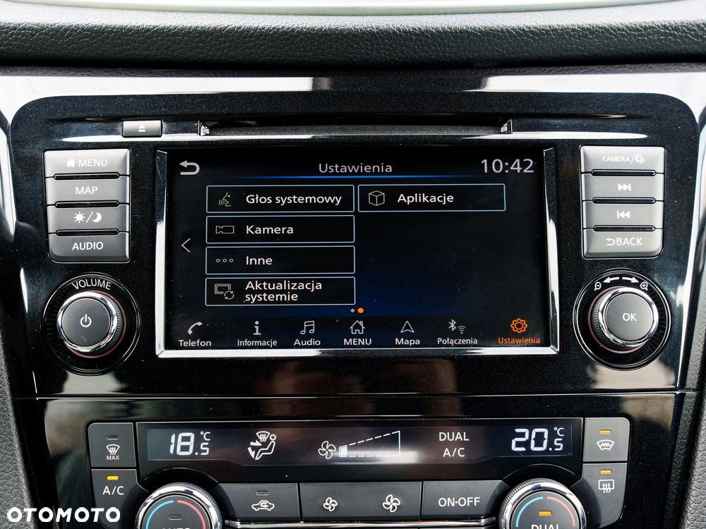 Nissan Qashqai 1.3 DIG-T DCT TEKNA+ - 24