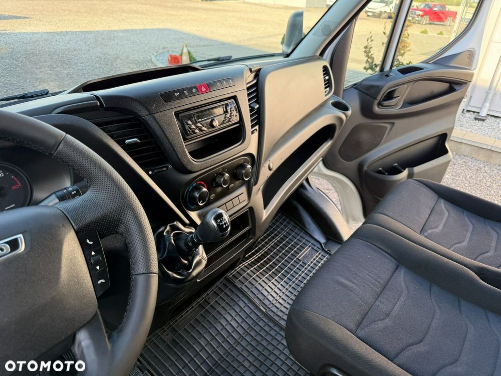 Iveco Daily - 12