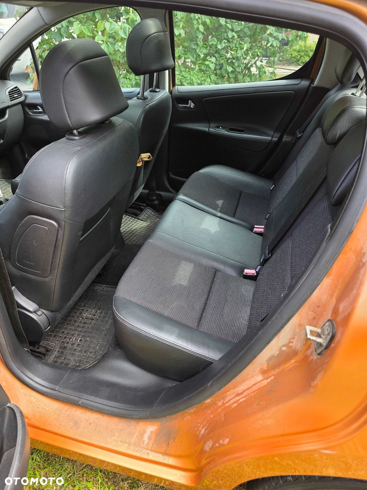 Peugeot 207 - 2