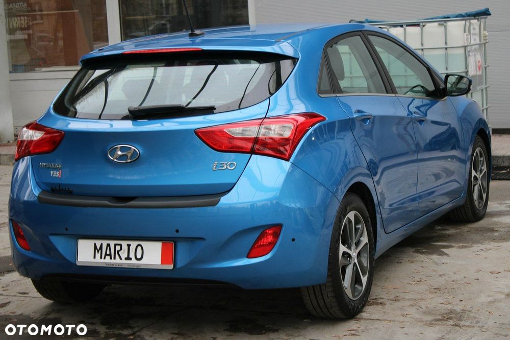 Hyundai i30 1.4 YES - 4
