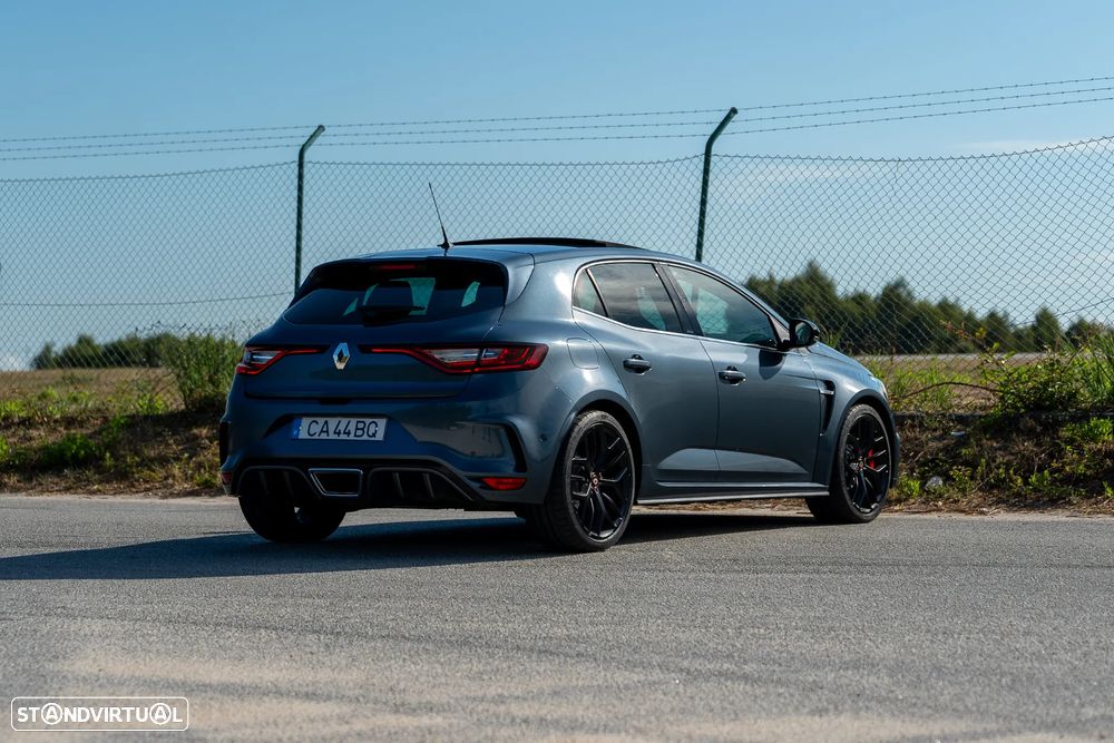Renault Mégane TCe 300 GPF R.S. TROPHY - 15
